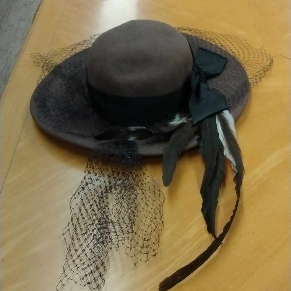 Vintage Designer Wool With Net,Satin,And Feathers - image 3